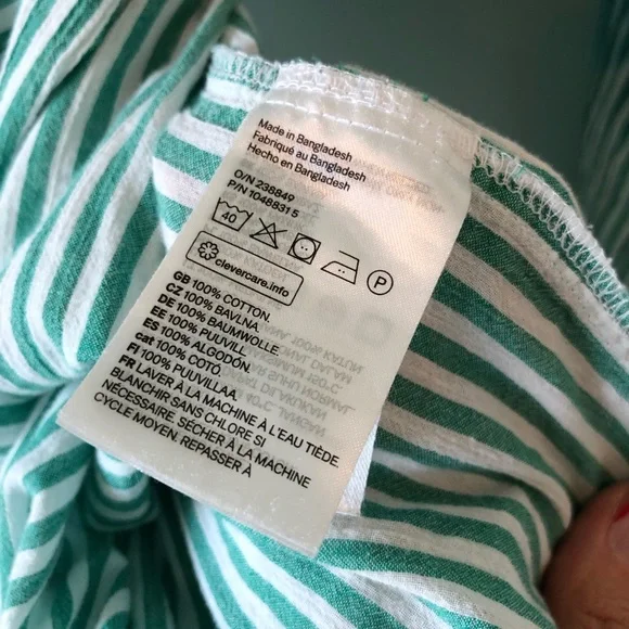 H&M 100% Cotton Green and White Oversized Striped Button Down Shirt Size S - Picture 9 of 10